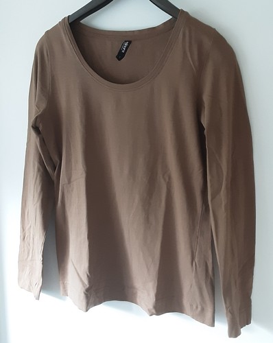 Shirt colours - shirt, t-shirt